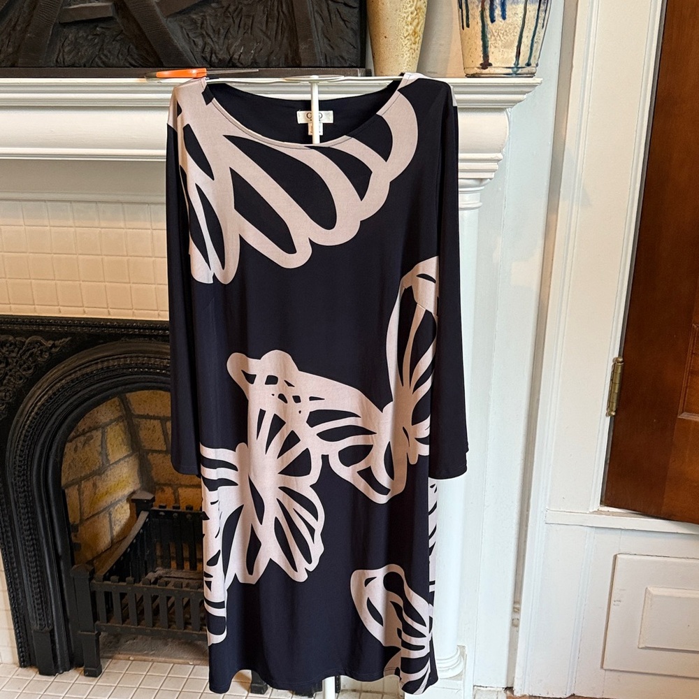 Cato Navy and Beige Butterfly Dress-worn about 3 times
